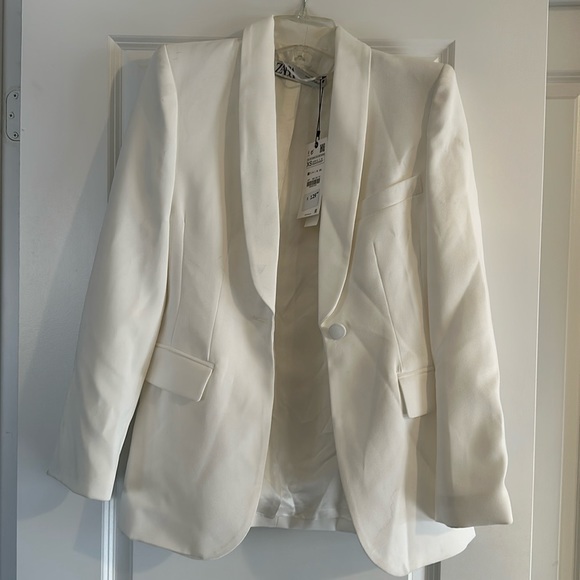 Zara Jackets & Blazers - Zara blazer